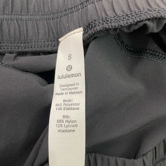 lululemon Black Wanderer Medium Rise Relaxed Fit Pants — Women's Size 8 NWT NEW - Picture 13 of 13